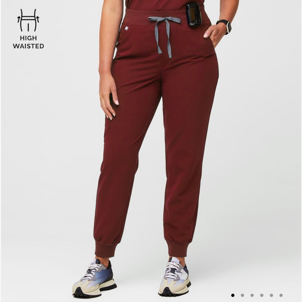 FIGS High Waisted Zamora Joggers Burgundy size xs